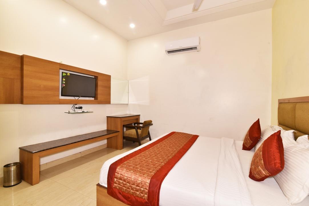 Hotel B-Comfort Amritsar Exterior foto